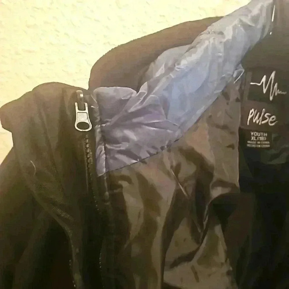 Pulse shell Jacket Youth XL Size 18 - Picture 3 of 7